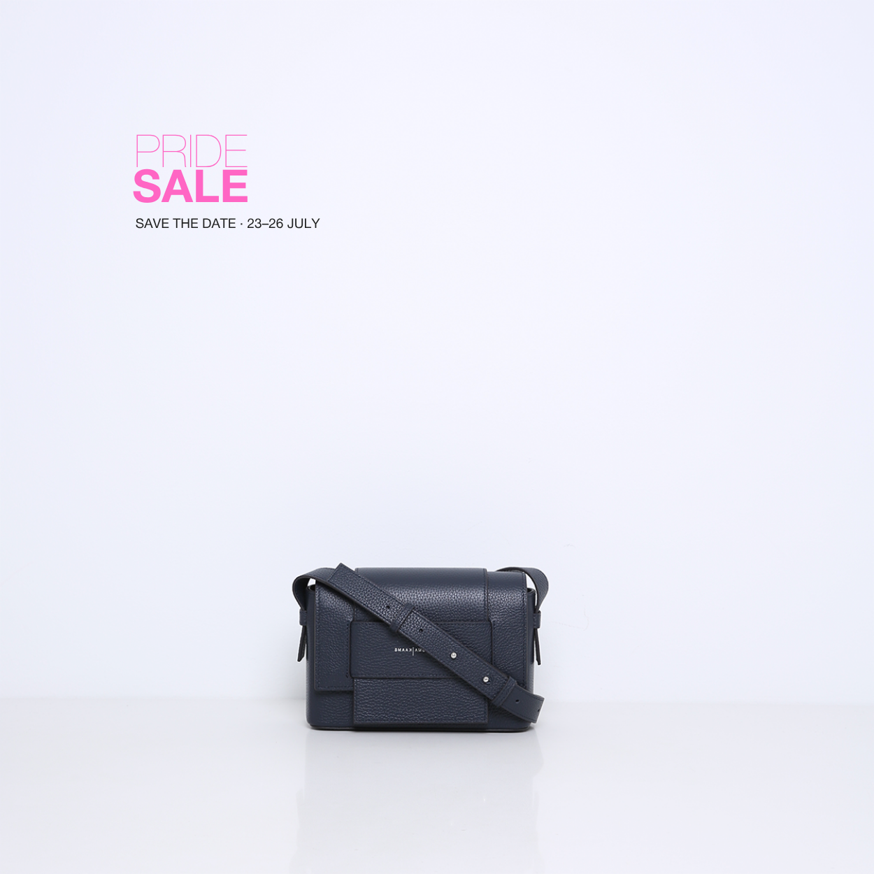 MEGAN | BLACK