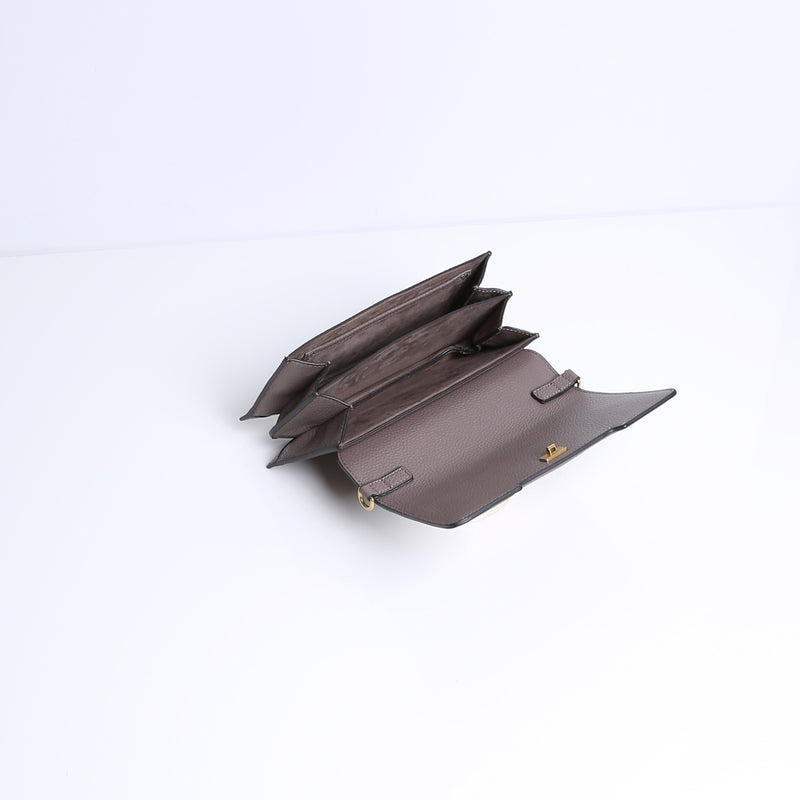BITTI | DARK TAUPE