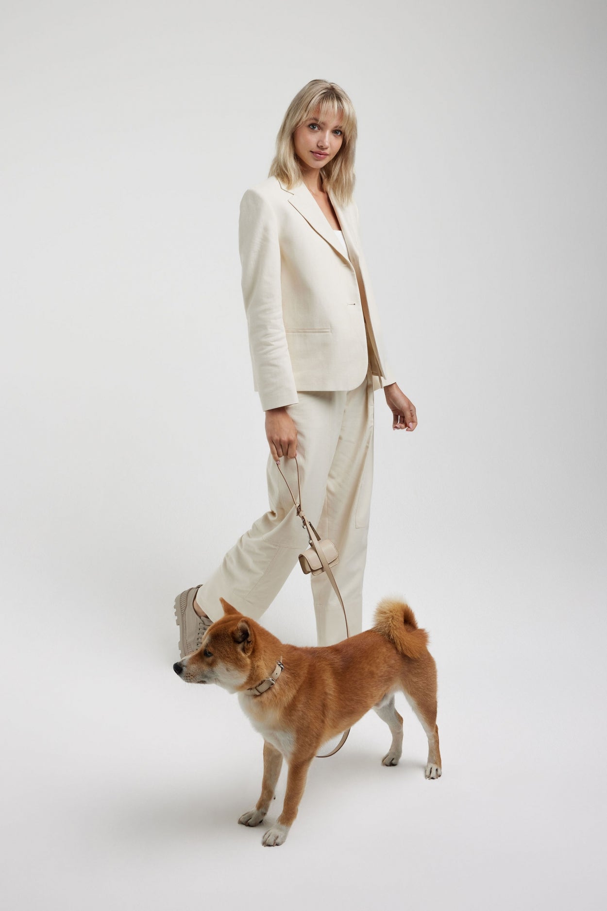 LEASH | LIMESTONE