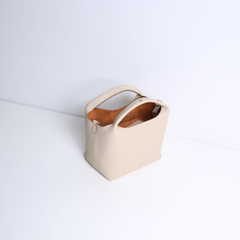 DAISY | LIMESTONE