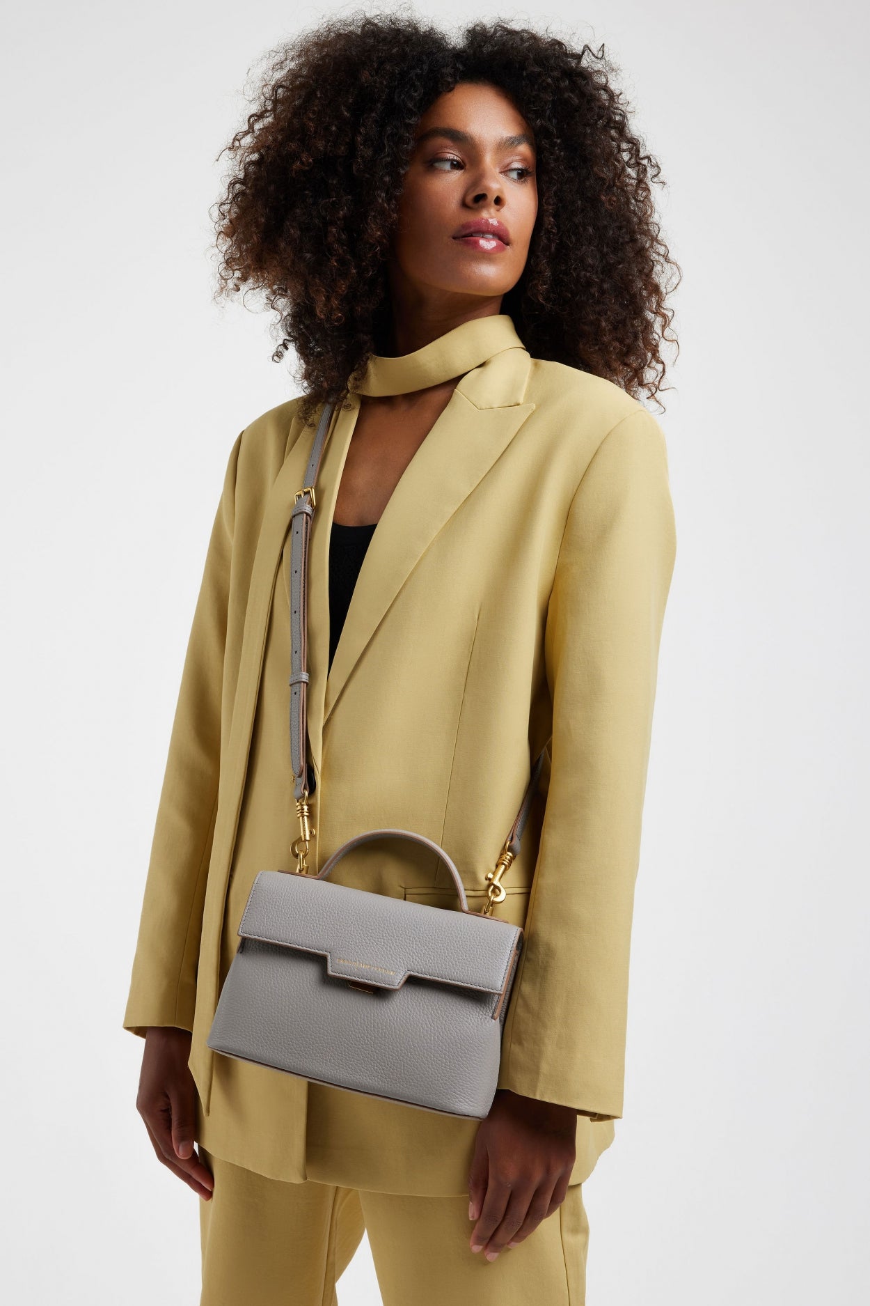 FLORA | TAUPE