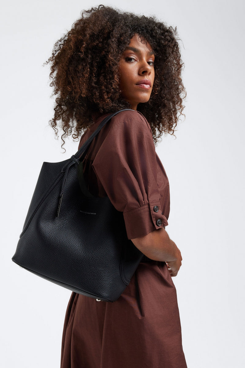 LENA | BLACK
