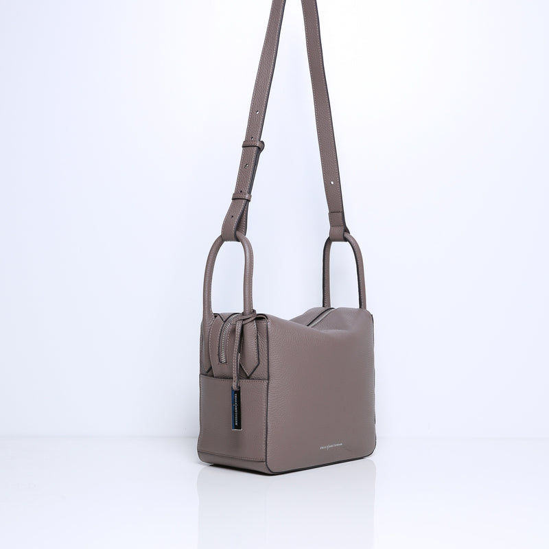 LARS | DARK TAUPE