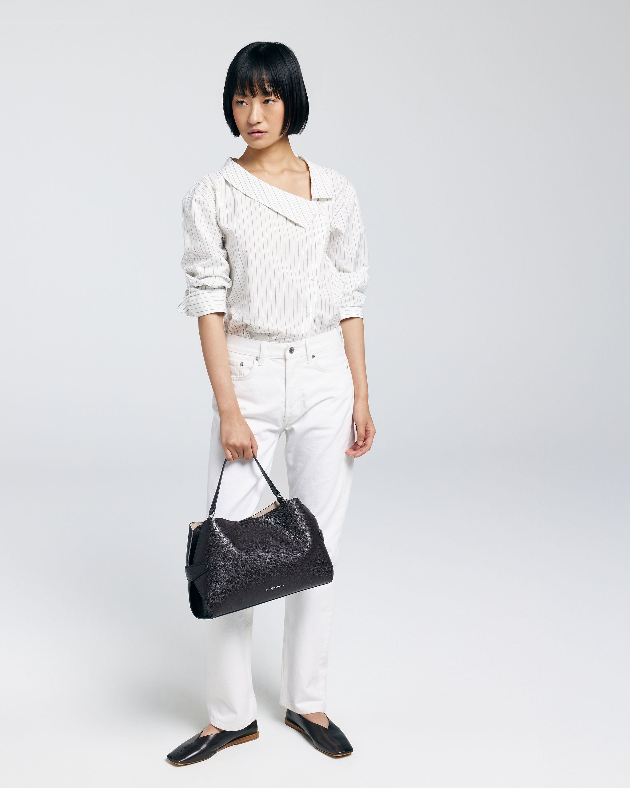 TINA | DARK CHOCOLATE